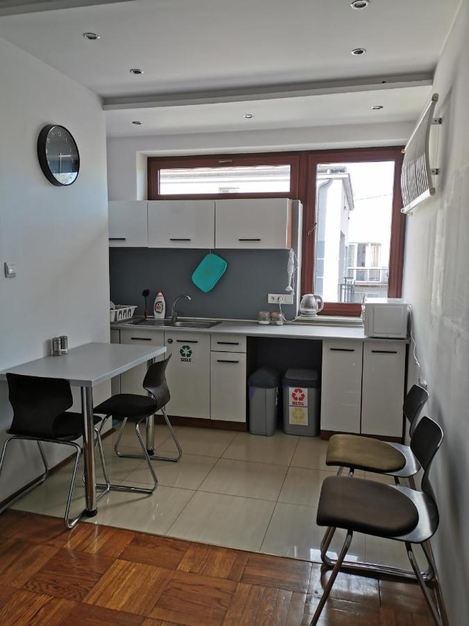 For Rest Hostel Λούμπλιν Εξωτερικό φωτογραφία